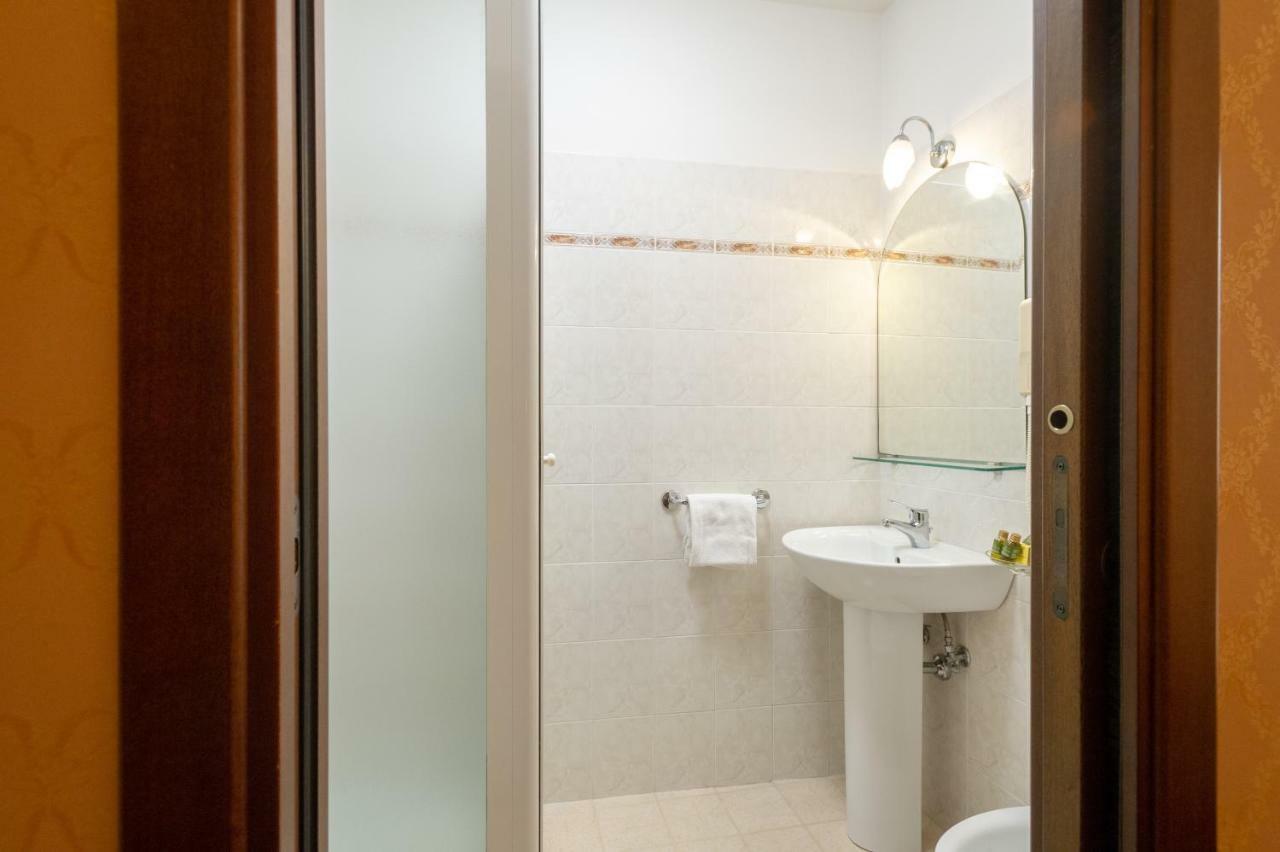 Hotel Boccaccio Firenze Eksteriør bilde